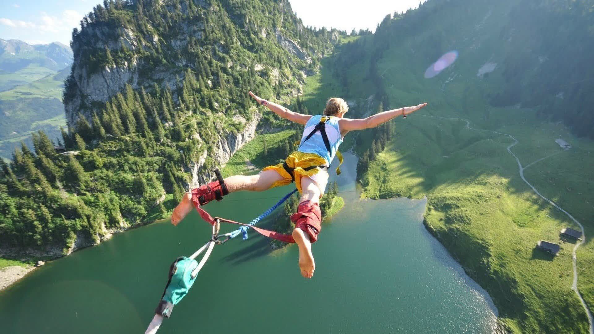 新兴劲旅搅动竞争格局，比利时黑马成色迎终极考验